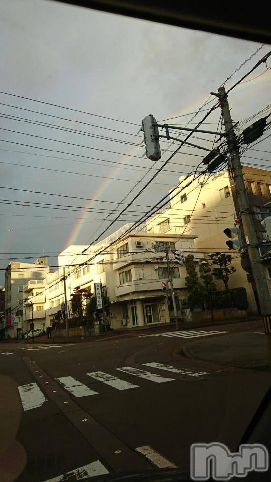長岡デリヘル人妻楼　長岡店(ヒトヅマロウ　ナガオカテン) なな(43)の11月1日写メブログ「本日二回目の虹」