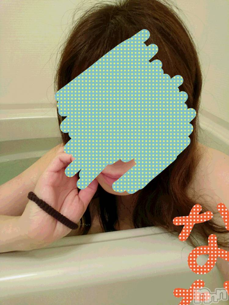 長岡デリヘル人妻楼　長岡店(ヒトヅマロウ　ナガオカテン) なな(43)の4月13日写メブログ「冷蔵庫にイン！」