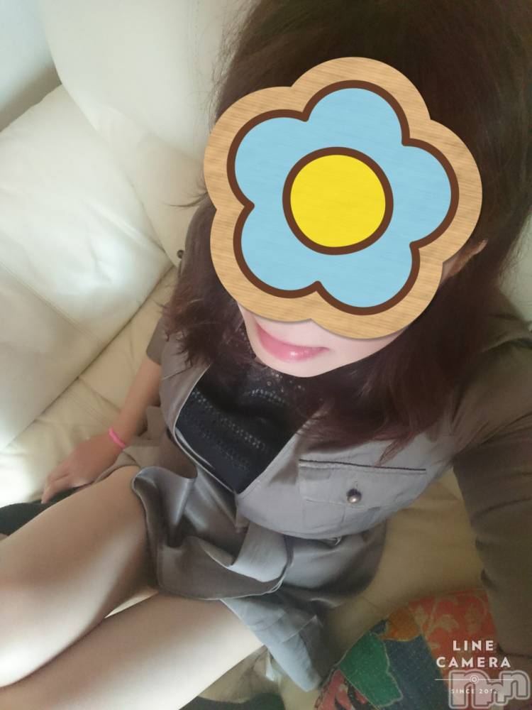 長岡デリヘル人妻楼　長岡店(ヒトヅマロウ　ナガオカテン) なな(43)の12月4日写メブログ「新しいカード」