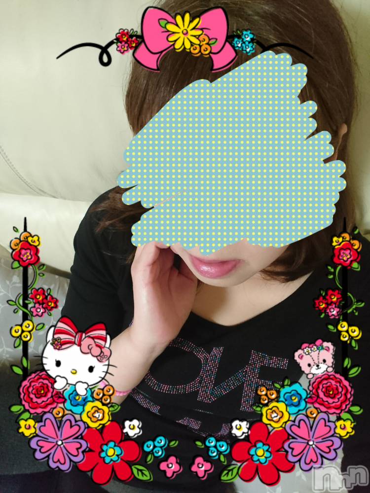 長岡人妻デリヘル人妻楼　長岡店(ヒトヅマロウ　ナガオカテン) なな(43)の3月22日写メブログ「ﾄﾞﾝﾅ、ﾊﾅﾋﾞﾗなの？」