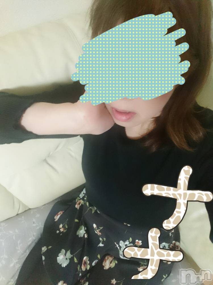 長岡デリヘル人妻楼　長岡店(ヒトヅマロウ　ナガオカテン) なな(43)の4月8日写メブログ「裸は楽チンだよね。」
