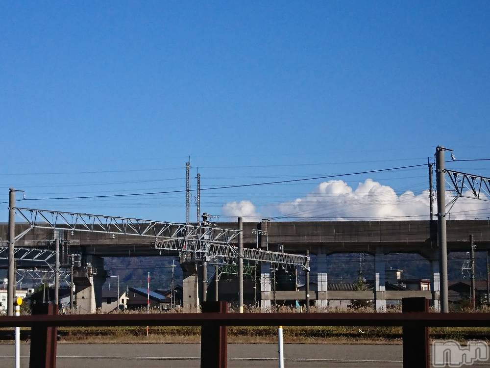 長岡デリヘル人妻楼　長岡店(ヒトヅマロウ　ナガオカテン) なな(43)の11月6日写メブログ「道路が渋滞の訳」