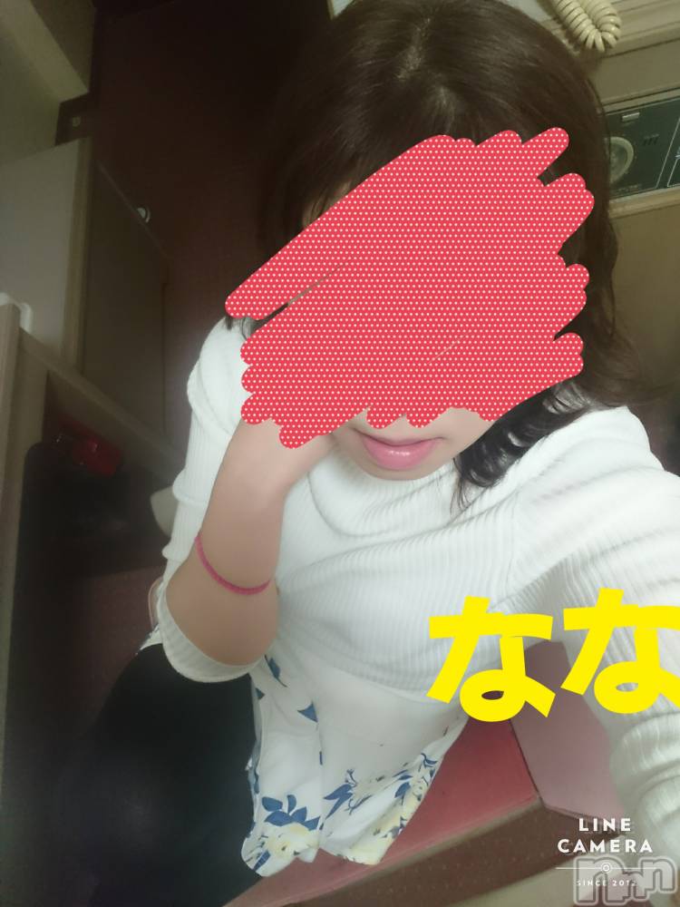 長岡人妻デリヘル人妻楼　長岡店(ヒトヅマロウ　ナガオカテン) なな(43)の12月12日写メブログ「思わずチラ見！(笑)」