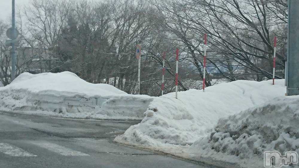 長岡デリヘル人妻楼　長岡店(ヒトヅマロウ　ナガオカテン) なな(43)の2月20日写メブログ「雨の中のドライブ」