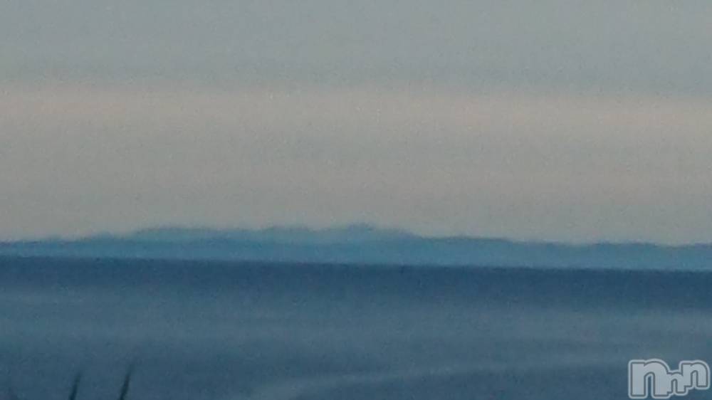 長岡デリヘル人妻楼　長岡店(ヒトヅマロウ　ナガオカテン) なな(43)の6月26日写メブログ「目の前に佐渡が」