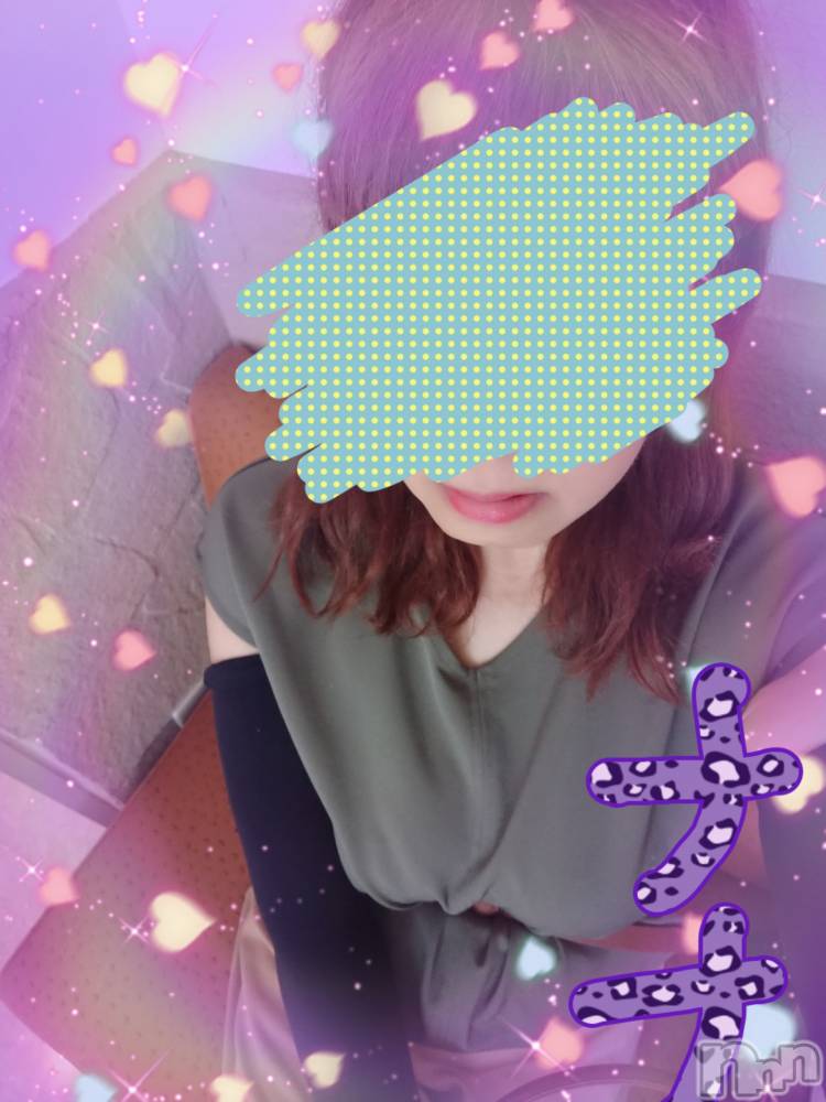 長岡デリヘル人妻楼　長岡店(ヒトヅマロウ　ナガオカテン) なな(43)の10月24日写メブログ「行く？行かない？」