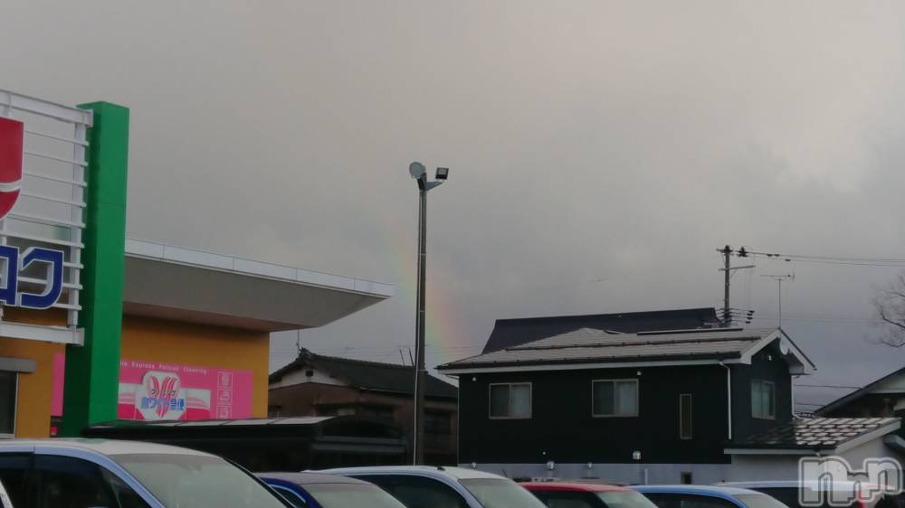 長岡デリヘル人妻楼　長岡店(ヒトヅマロウ　ナガオカテン) なな(43)の12月6日写メブログ「ほんの僅かに」