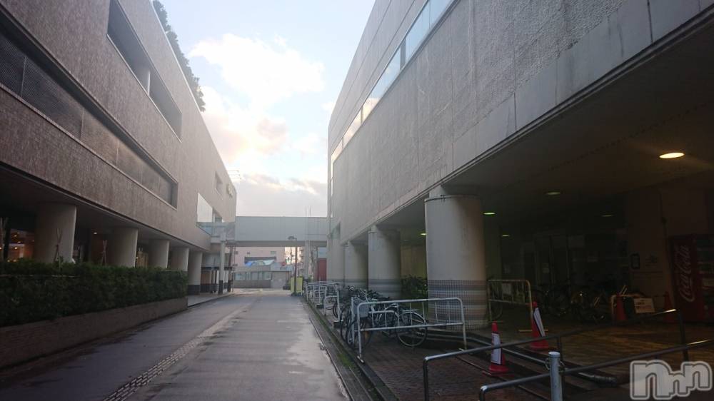 長岡デリヘル人妻楼　長岡店(ヒトヅマロウ　ナガオカテン) なな(43)の12月14日写メブログ「外が」