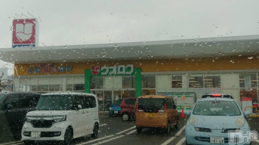長岡人妻デリヘル人妻楼　長岡店(ヒトヅマロウ　ナガオカテン) なな(43)の12月30日写メブログ「ウオロクに行ったら」