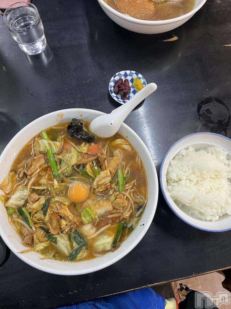 長岡デリヘル人妻楼　長岡店(ヒトヅマロウ　ナガオカテン) なな(43)の2月26日写メブログ「スタミナラーメン🍜」