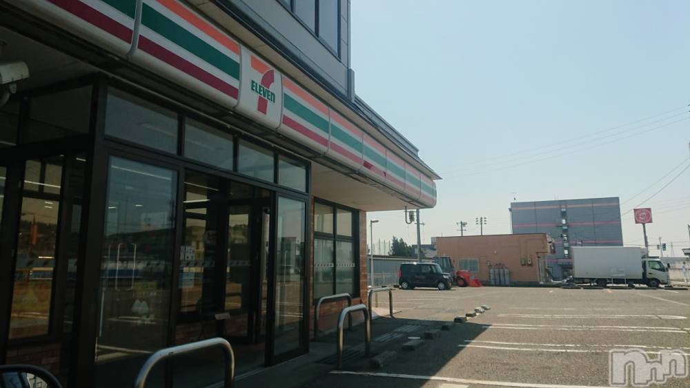 長岡人妻デリヘル人妻楼　長岡店(ヒトヅマロウ　ナガオカテン) なな(38)の4月2日写メブログ「何処のセブンだ～」