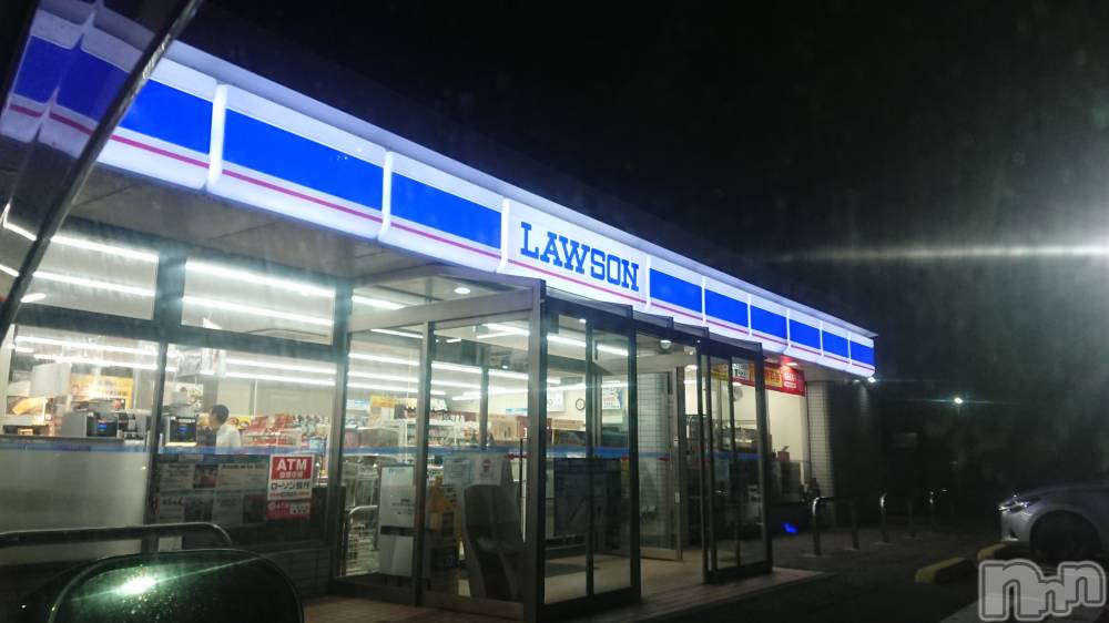長岡人妻デリヘル人妻楼　長岡店(ヒトヅマロウ　ナガオカテン) なな(43)の5月4日写メブログ「もうローソンで！」