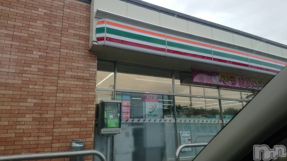 長岡デリヘル人妻楼　長岡店(ヒトヅマロウ　ナガオカテン) なな(43)の5月15日写メブログ「柏崎のセブンに🤗」