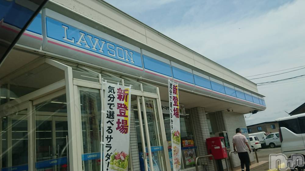 長岡デリヘル人妻楼　長岡店(ヒトヅマロウ　ナガオカテン) なな(43)の6月10日写メブログ「ローソンに行ったら！」