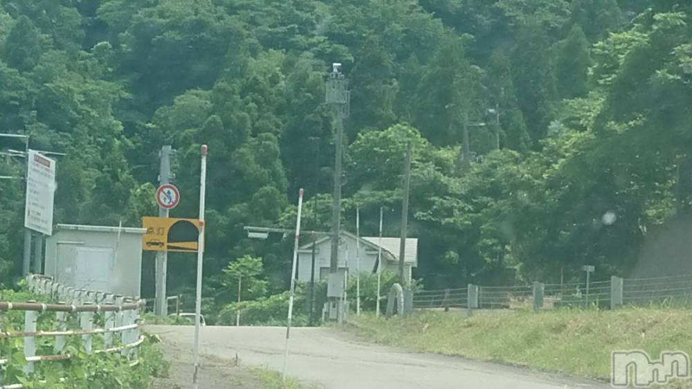 長岡人妻デリヘル人妻楼　長岡店(ヒトヅマロウ　ナガオカテン) なな(43)の6月21日写メブログ「何処か分かる？🤩」