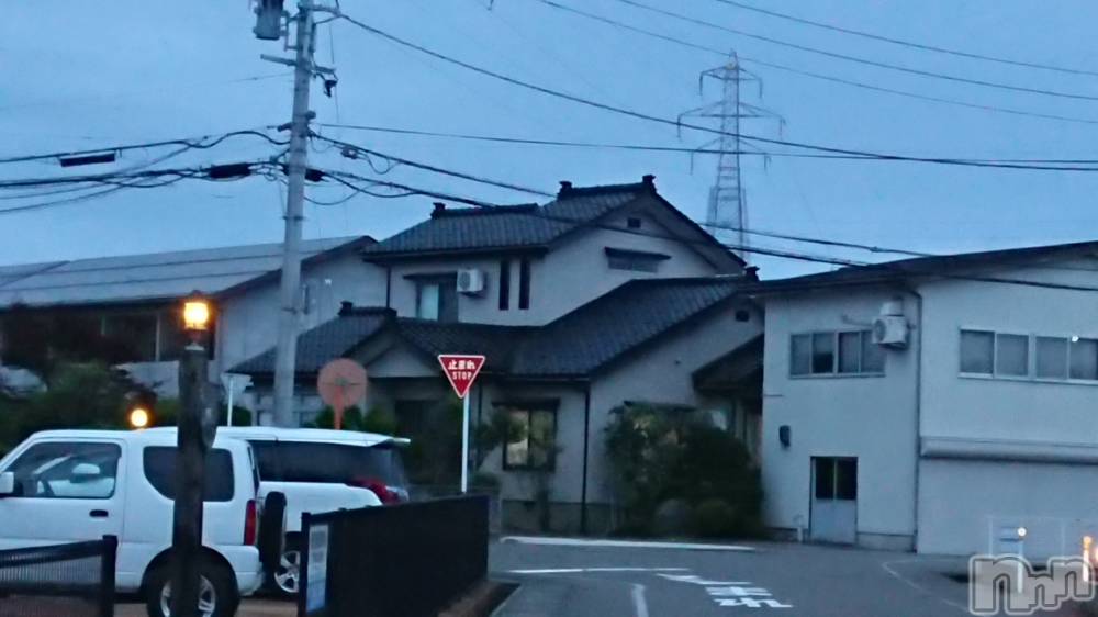 長岡人妻デリヘル人妻楼　長岡店(ヒトヅマロウ　ナガオカテン) なな(43)の6月22日写メブログ「家の近所に・・」