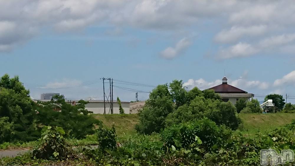 長岡人妻デリヘル人妻楼　長岡店(ヒトヅマロウ　ナガオカテン) なな(43)の6月24日写メブログ「長岡のここの河川敷」