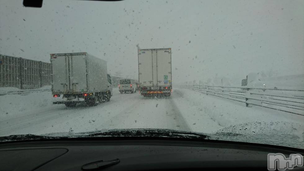 長岡デリヘル人妻楼　長岡店(ヒトヅマロウ　ナガオカテン)なな(43)の2018年1月12日写メブログ「ユキにハマル」