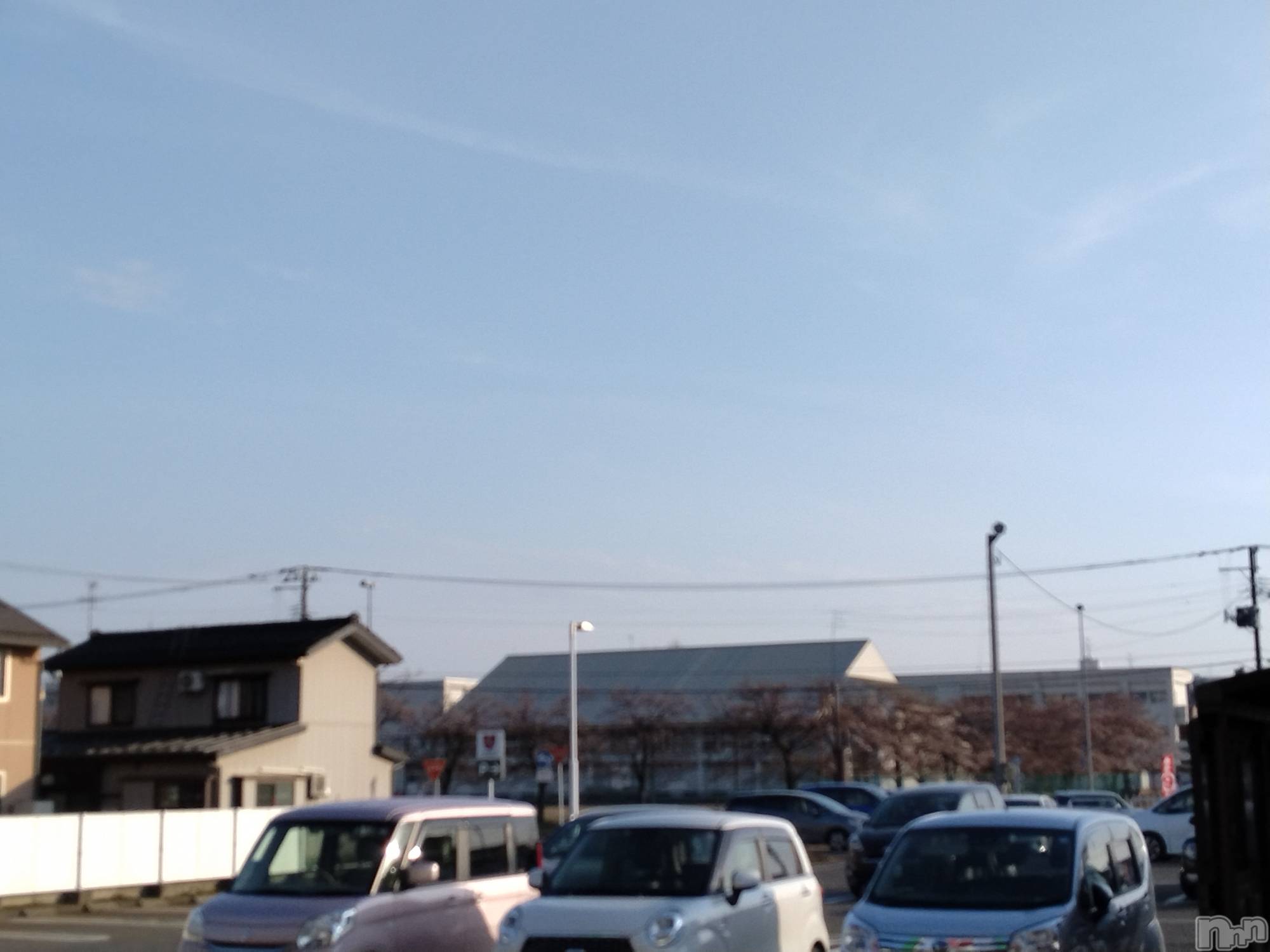 長岡人妻デリヘル人妻楼　長岡店(ヒトヅマロウ　ナガオカテン)なな(43)の2024年4月7日写メブログ「プレトマトの窓から！」