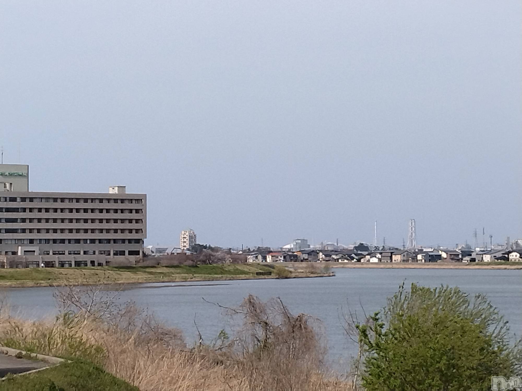 長岡デリヘル人妻楼　長岡店(ヒトヅマロウ　ナガオカテン)なな(43)の2024年4月15日写メブログ「海への道へ！」