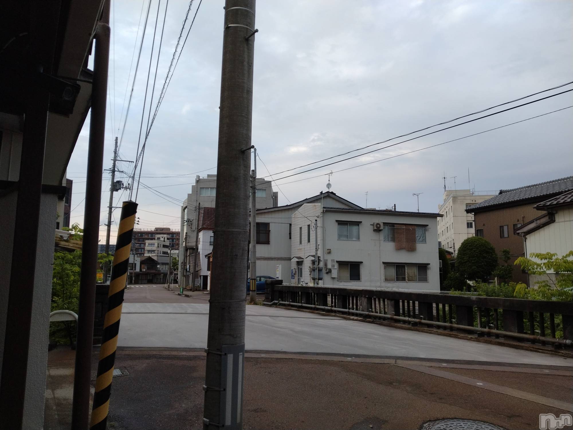 長岡デリヘル人妻楼　長岡店(ヒトヅマロウ　ナガオカテン)なな(43)の2024年6月2日写メブログ「Czさんの前の道！」