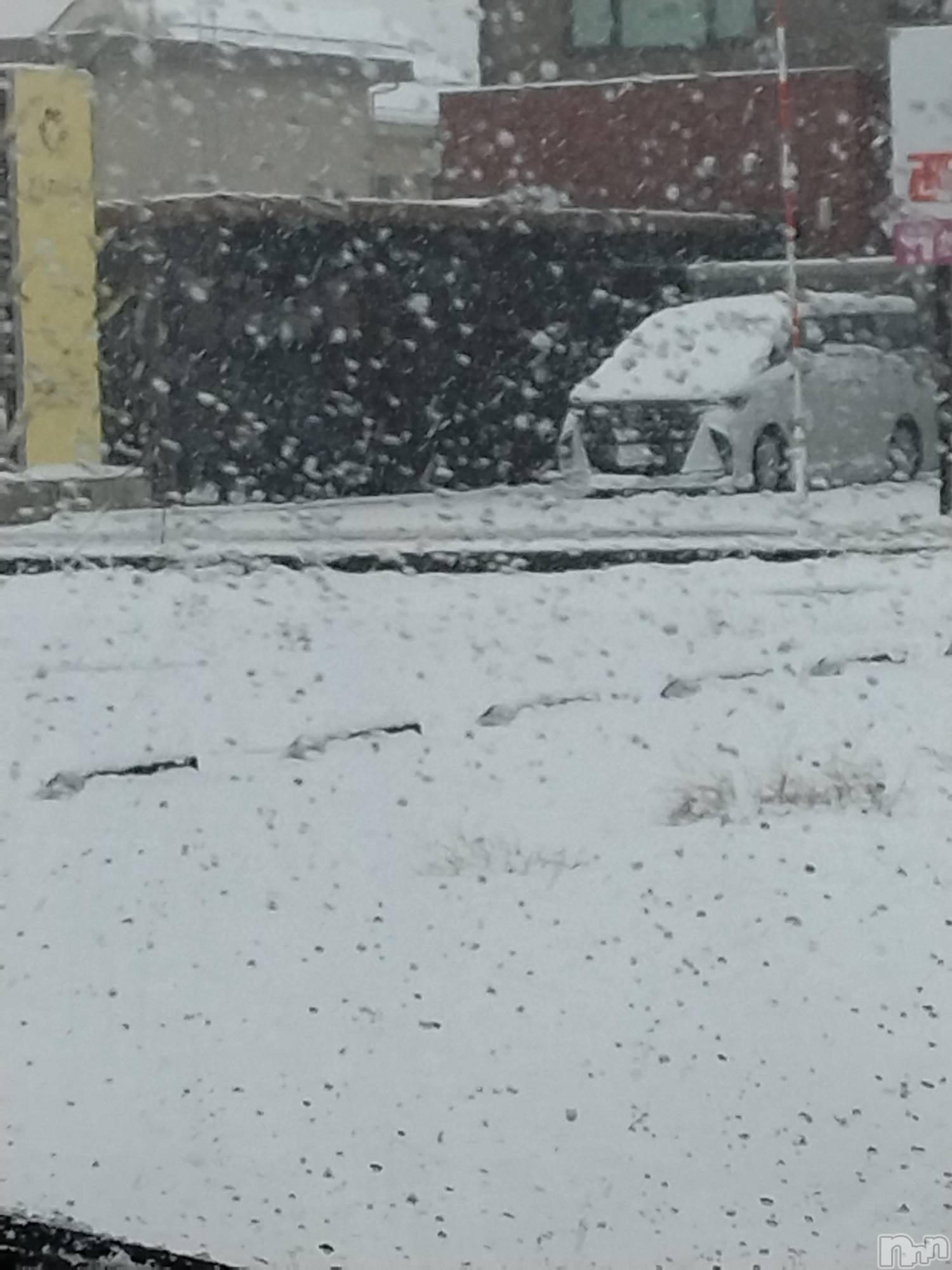 長岡デリヘル人妻楼　長岡店(ヒトヅマロウ　ナガオカテン)なな(43)の2025年12月27日写メブログ「昨夜は道路が」