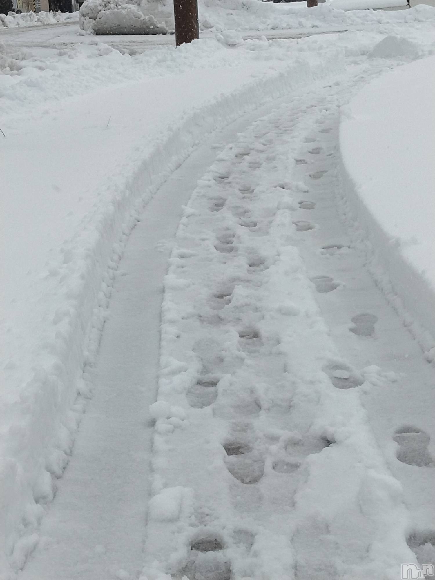 長岡デリヘル人妻楼　長岡店(ヒトヅマロウ　ナガオカテン)なな(43)の2026年1月3日写メブログ「あしあと」