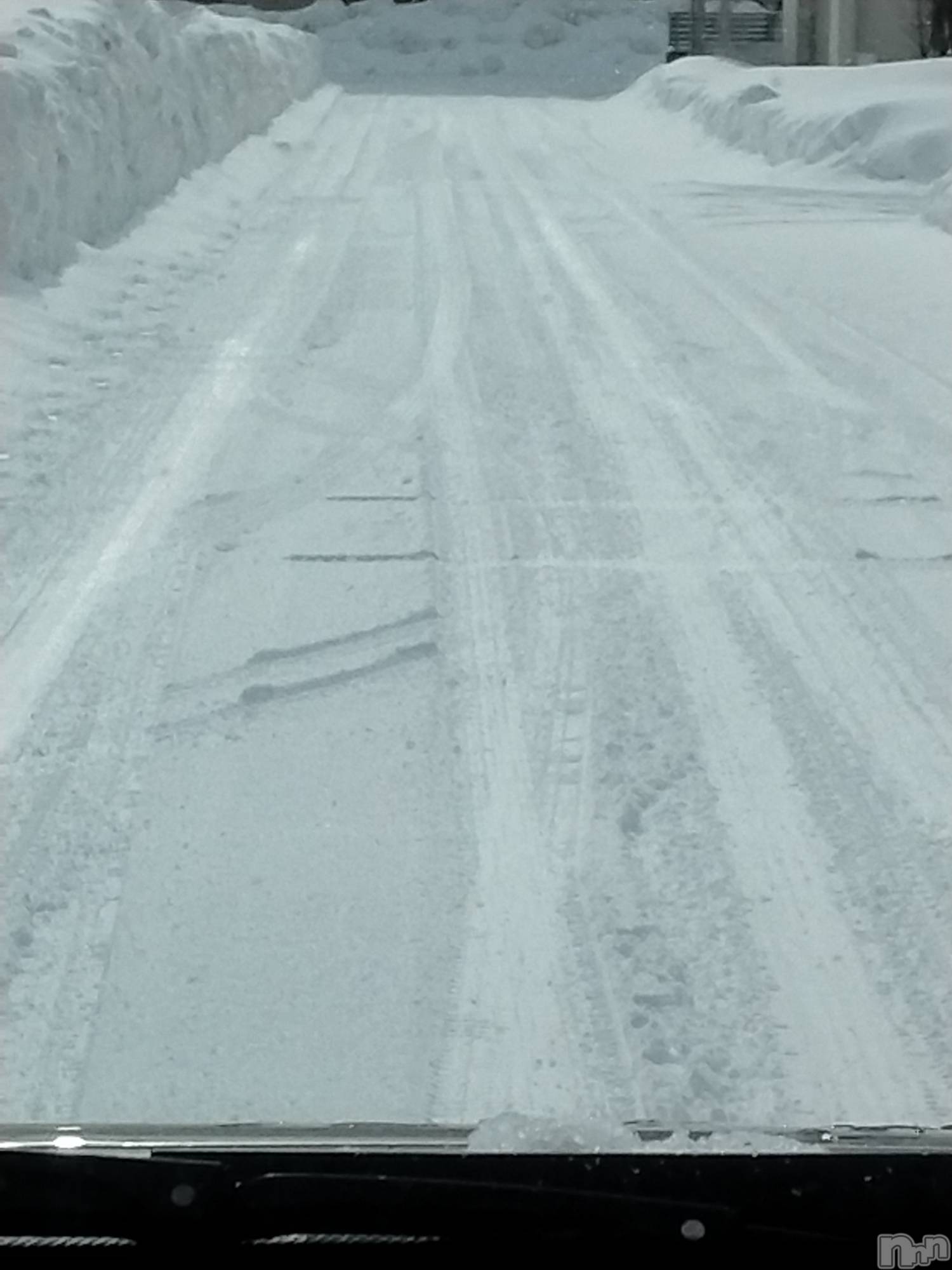 長岡デリヘル人妻楼　長岡店(ヒトヅマロウ　ナガオカテン)なな(43)の2026年2月1日写メブログ「すれ違う車」