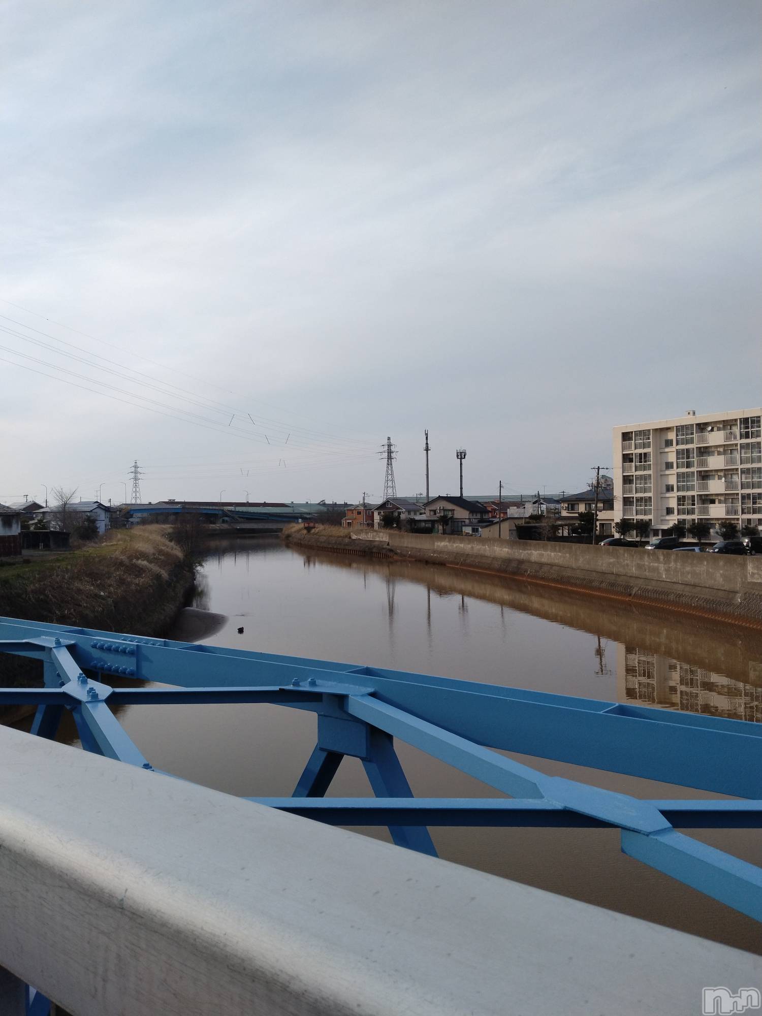 長岡デリヘル人妻楼　長岡店(ヒトヅマロウ　ナガオカテン)なな(43)の2026年3月22日写メブログ「とある場所で」