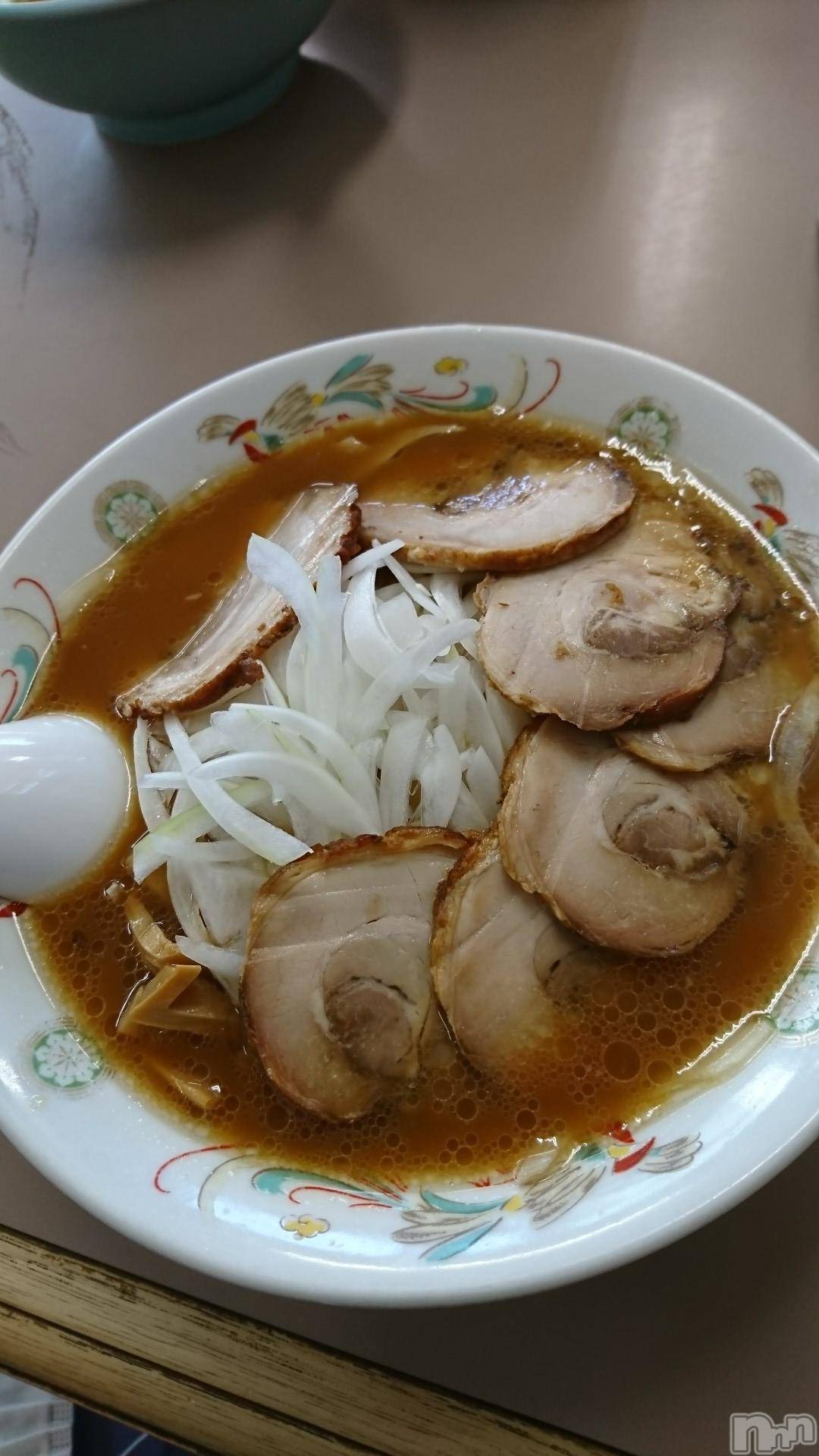 長岡デリヘル人妻楼　長岡店(ヒトヅマロウ　ナガオカテン)なな(43)の2020年8月24日写メブログ「ラーメン屋さんで」