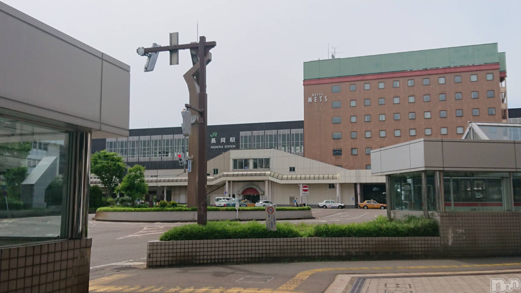 長岡デリヘル人妻楼　長岡店(ヒトヅマロウ　ナガオカテン)なな(43)の2022年5月26日写メブログ「大手口？東口？」