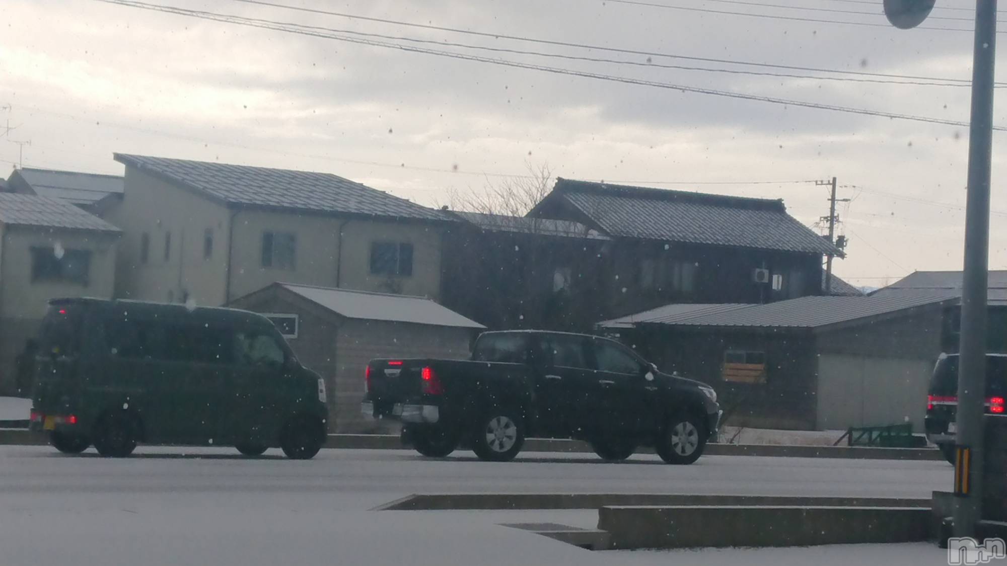 長岡デリヘル人妻楼　長岡店(ヒトヅマロウ　ナガオカテン)なな(43)の2023年1月22日写メブログ「８号線が真っ白」