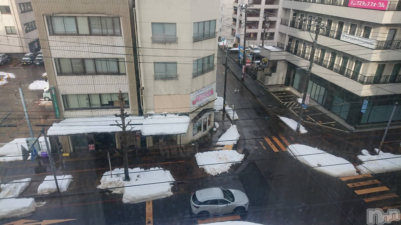 長岡デリヘル人妻楼　長岡店(ヒトヅマロウ　ナガオカテン)なな(43)の2023年2月5日写メブログ「長岡を見渡す🐹」