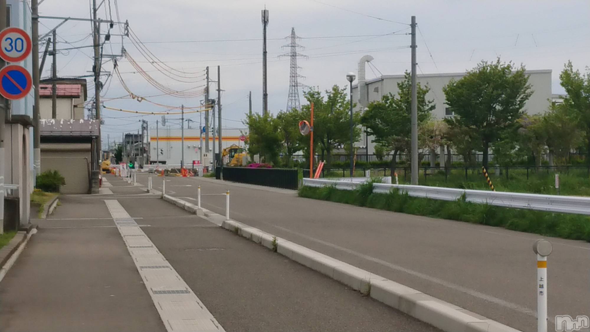 長岡デリヘル人妻楼　長岡店(ヒトヅマロウ　ナガオカテン)なな(43)の2023年5月6日写メブログ「今げんざい私は」