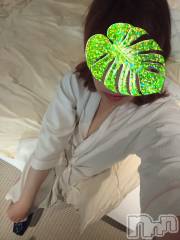 長岡デリヘル人妻楼　長岡店(ヒトヅマロウ　ナガオカテン) なな(43)の9月28日写メブログ「昨日運転してたら」