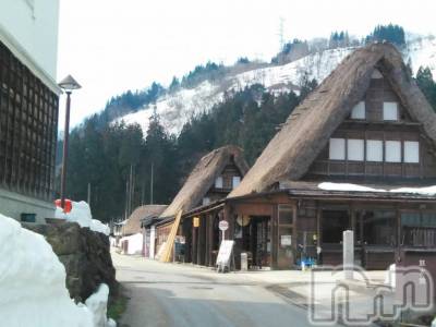 長岡デリヘル 人妻楼　長岡店(ヒトヅマロウ　ナガオカテン) なな(43)の3月30日写メブログ「雪がまだこんな。」