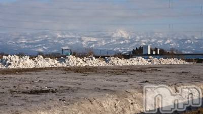 長岡デリヘル 人妻楼　長岡店(ヒトヅマロウ　ナガオカテン) なな(43)の3月3日写メブログ「雪捨て場の雪」