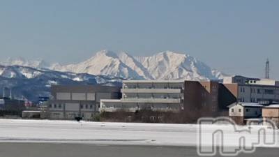 長岡デリヘル 人妻楼　長岡店(ヒトヅマロウ　ナガオカテン) なな(43)の2月6日写メブログ「近所を歩いてたら」