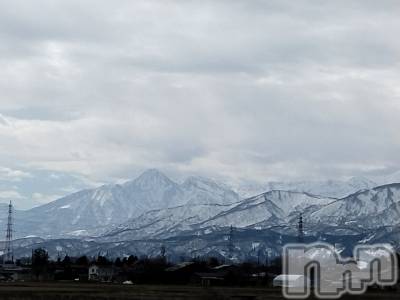 長岡デリヘル 人妻楼　長岡店(ヒトヅマロウ　ナガオカテン) なな(43)の2月10日写メブログ「雪の下から」