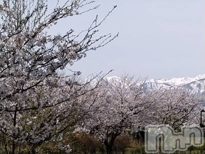 長岡デリヘル 人妻楼　長岡店(ヒトヅマロウ　ナガオカテン) なな(43)の4月12日写メブログ「近所から見える」