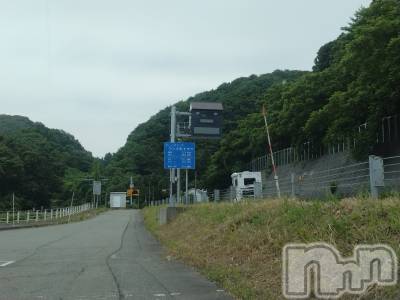 長岡デリヘル 人妻楼　長岡店(ヒトヅマロウ　ナガオカテン) なな(43)の6月22日写メブログ「携帯の電波が」