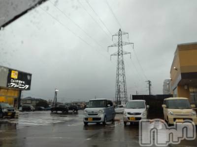 長岡デリヘル 人妻楼　長岡店(ヒトヅマロウ　ナガオカテン) なな(43)の8月25日写メブログ「ゲリラ豪雨みたいな」