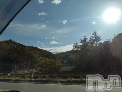 長岡デリヘル 人妻楼　長岡店(ヒトヅマロウ　ナガオカテン) なな(43)の11月17日写メブログ「R18県境付近」