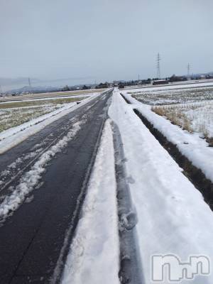 長岡デリヘル 人妻楼　長岡店(ヒトヅマロウ　ナガオカテン) なな(43)の12月20日写メブログ「近所の農道が」