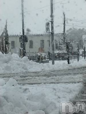 長岡デリヘル 人妻楼　長岡店(ヒトヅマロウ　ナガオカテン) なな(43)の1月1日写メブログ「さつきの雪は⛄️」
