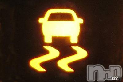 長岡デリヘル 人妻楼　長岡店(ヒトヅマロウ　ナガオカテン) なな(43)の1月17日写メブログ「車の横滑り🚕💨」