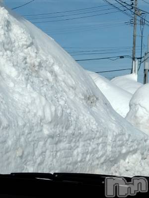 長岡デリヘル 人妻楼　長岡店(ヒトヅマロウ　ナガオカテン) なな(43)の2月10日写メブログ「この雪の先には！」