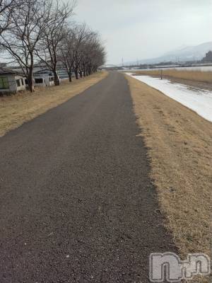 長岡デリヘル 人妻楼　長岡店(ヒトヅマロウ　ナガオカテン) なな(43)の2月24日写メブログ「この河川敷が」