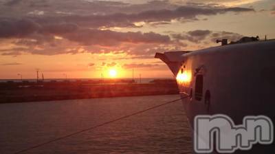 長岡デリヘル 人妻楼　長岡店(ヒトヅマロウ　ナガオカテン) なな(43)の9月3日写メブログ「夕日が沈む・・」