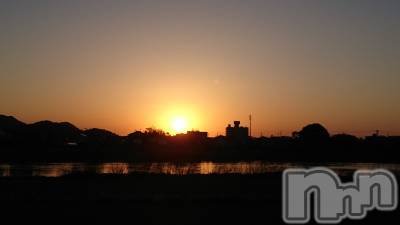 長岡デリヘル 人妻楼　長岡店(ヒトヅマロウ　ナガオカテン) なな(43)の5月2日写メブログ「夕陽が沈む」